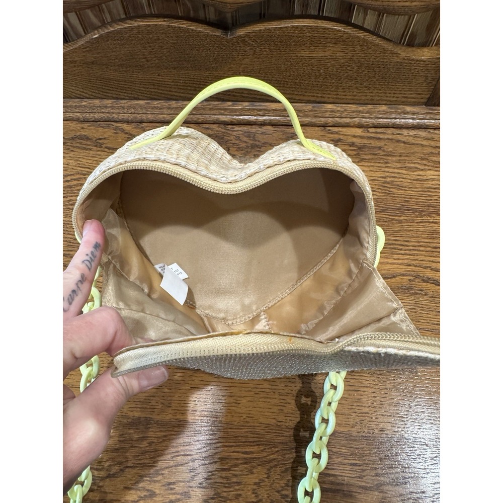 Heart Shaped Basket Crossbody Purse Zip Around Chunky Yellow Melamine Chain - Picture 4 of 16